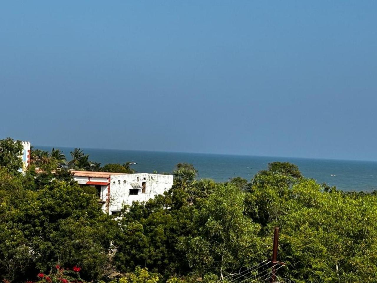 Dream Promenade Beach View ปอนดิเชอรี ภายนอก รูปภาพ